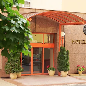 Otel Reytan, Varşova